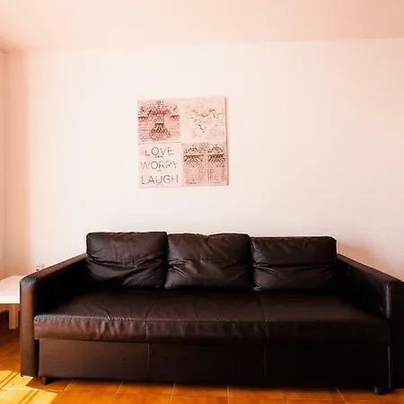 普韦布洛大街16号公寓 * 美洲海滩