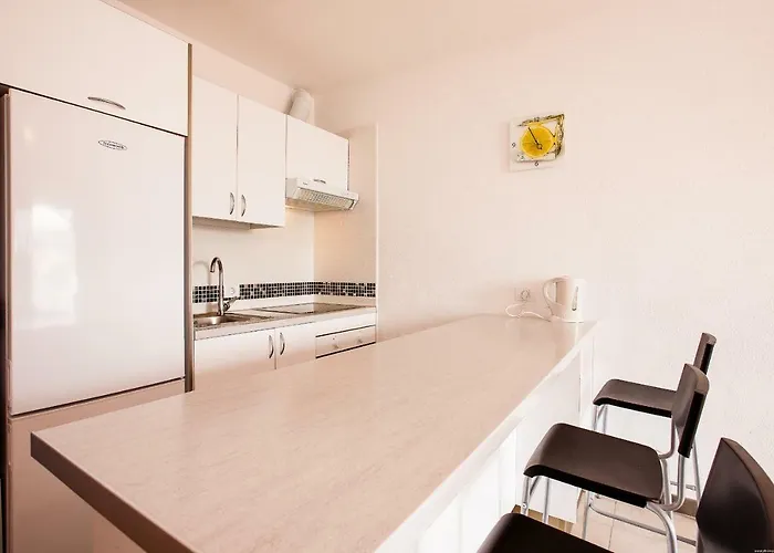 Lejlighed Avenida De Pueblos 16 *